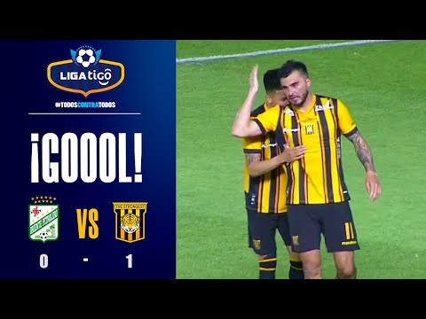 🏆  43' ¡Gol de The Strongest! En su primer disparo anotó el 'Tigre' tras un remate de  Triverio.