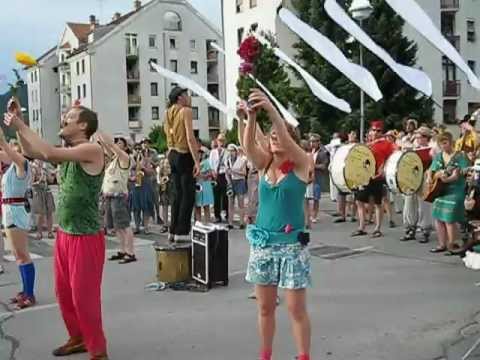 De Propere Fanfare , Glasbeno plesna skupina iz Genta ,Belgija
