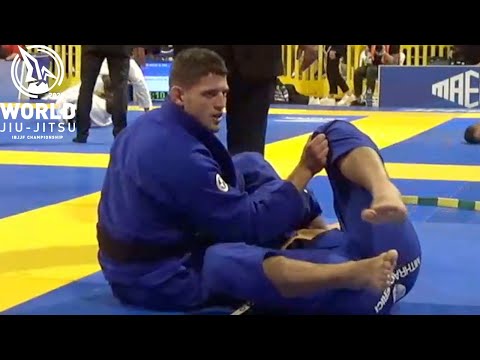 Nicholas Meregali v Fellipe Andrew / World Championship 2022