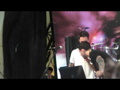 MODESTEP-YOUR FACE  @ GLASTONBURY 2011