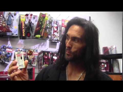 SALUDO DE MATHEW KAREDAS ("SAMURAI COP") A "HOLOCAUSTO ZINÉFAGO"