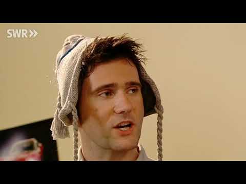 EXTRA (Extr@) Deutsch - 12  Verruckt nach Fussball (German, English and Russian subtitles)