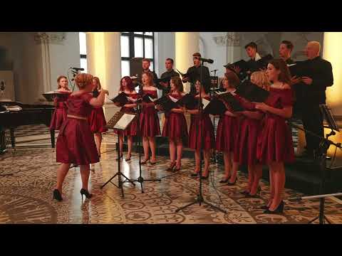 Lux Aurumque, by Eric Whitacre - Corul Aletheia, dirijor Dorina Comănescu