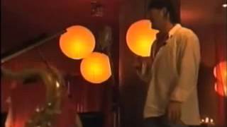 Ricardo Arjona - Mujer de lujo, video original.wmv