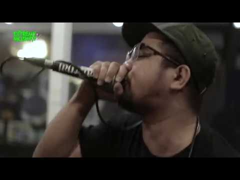 Extreme Moshpit "Live!" - Modern Guns