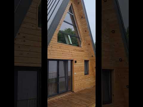 Tur Exterior si Interior Cabana A Frame din Salciua Noua. CabanaSalciua.ro