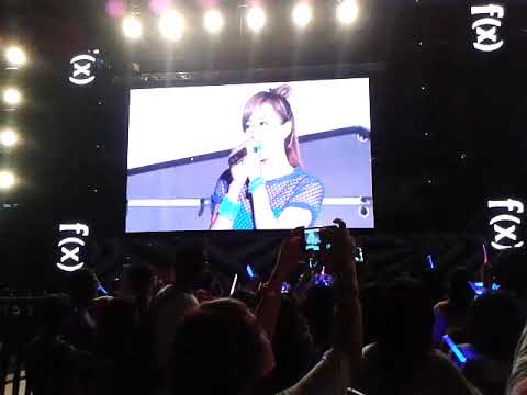 120922 SMTOWN JKT | f(x) talk (no sound)