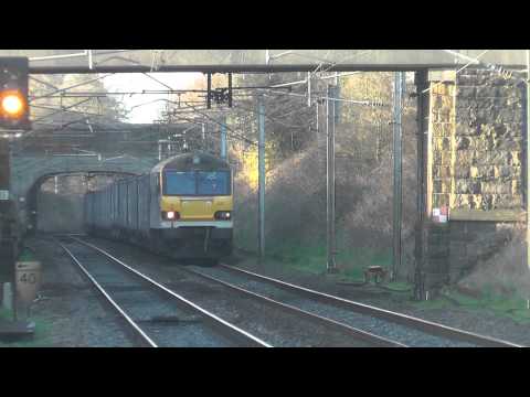 92037 4m48 Mossend - Daventry Tesco Train, Sun. 23rd March 2014