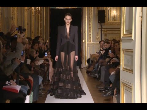 DEFILE CLARISSE HIERAIX - COLLECTION COUTURE "PARADE AMOUREUSE"