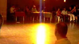 Aoniken Quiroga baila un tango por su cumpleano