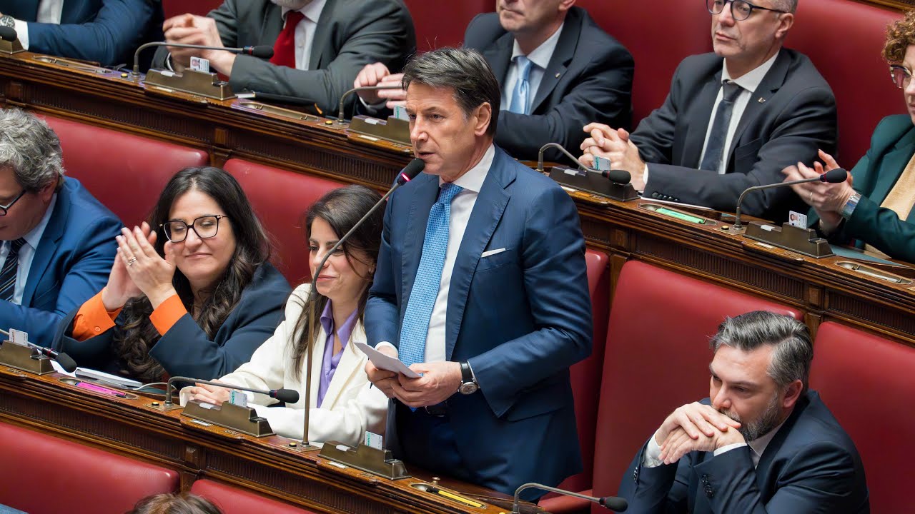 Conte a Meloni: “Questo piano di riarmo è una follia, fermatevi!”