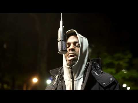 Dreski B - 32 Shots (Live Performance)