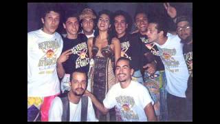 Severinos Atômicos - Tá Querendo Desquitar (Ela tá dando) - ao vivo no Maluco Beleza 1996