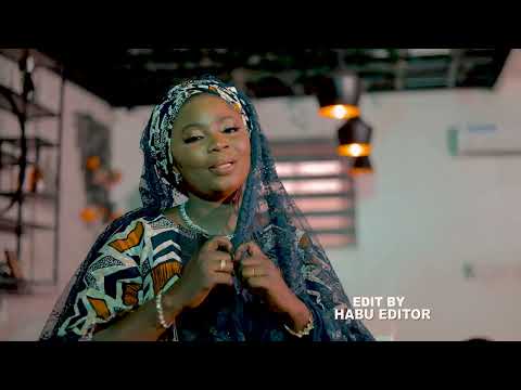 Hairat Abdullahi - Kewarka (Official Music Video)