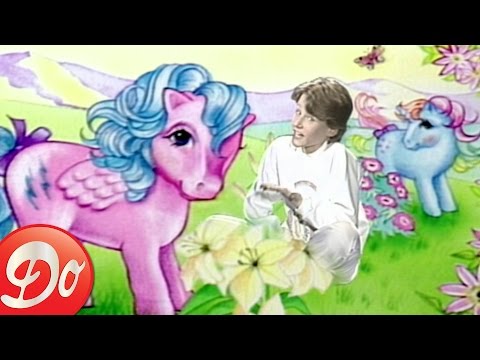 Mon Petit Poney : le générique de Sandrine et Stéphanie (Clip officiel)