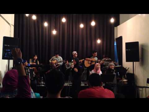 Fynn Jamal - Terbang Tunduk ( live )