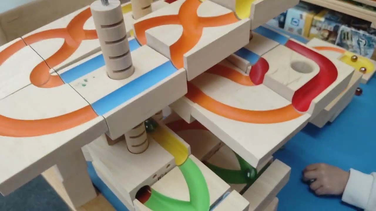 〈本日の玉の道（Kugelix）〉