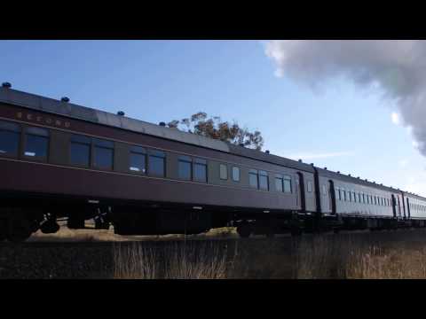 Junee Trains DC6029 Garrett & 4501 Indian Red with 9L10