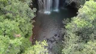 preview picture of video 'Ellinjaa Falls, Qld, Australia'