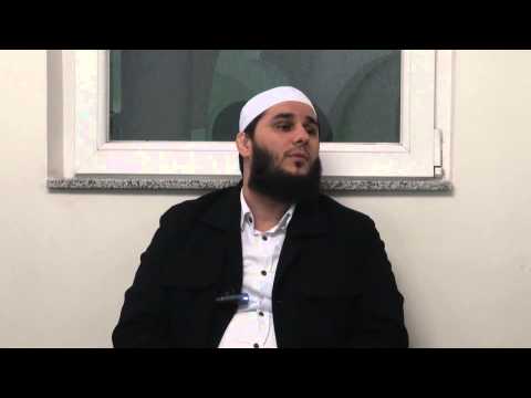 A ka bërë Ebu Hanifja Mevlud? - Hoxhë Abil Veseli