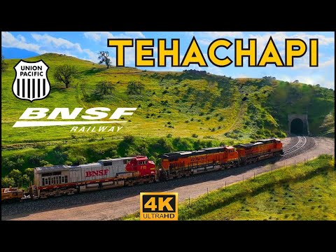UP/BNSF Tehachapi Loop / Mountain Range