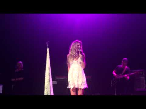 Joss Stone at the Fonda Theater 7/23/15 singing one of her new songs, "The Answer"