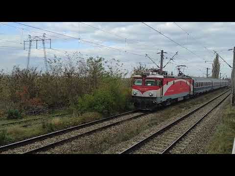 Tren IR1752 Suceava Nord - Bucuresti Nord trece prin Sabaoani cu 477-538-9 - 03.11.2022
