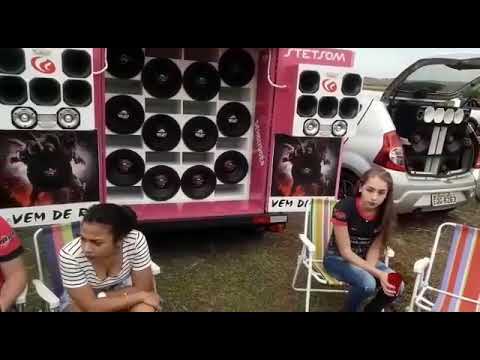 Carretinha demolidora e equipe gordo som