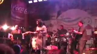 MAYTE PEREZ - AHORA MANDO YO en vivo.