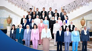 كورس حفل تكريم أوائل الدبلومات الفنية بحضور السيدة انتصار السيسي 2026