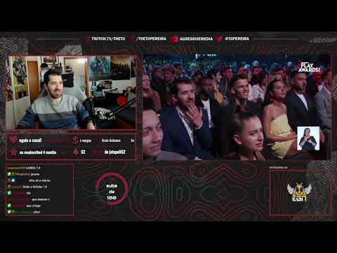 TJI REAGE À GALA DOS THUMB MEDIA PLAY AWARDS