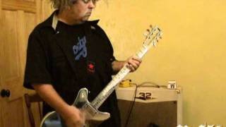 Melvins Lesson: King Buzzo Shows How to Play "Honey Bucket"