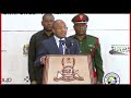 MWINYI ACHAMBULIWA UKOO WAKE KONGAMANO LA NANE LA WAHANDISI WANAWAKE