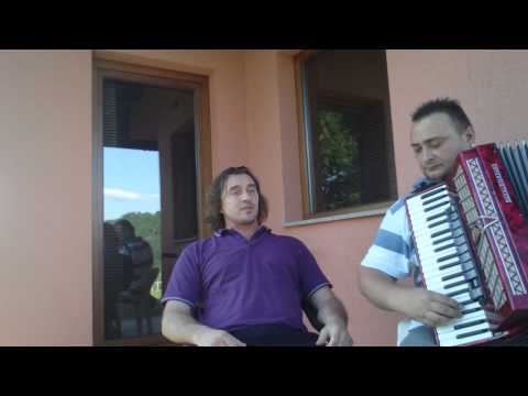 Amil Biščanin i prijatelji Sijedi starac