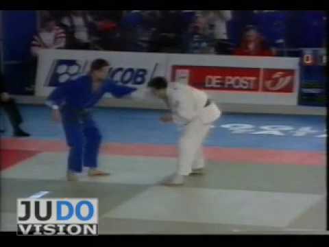 JUDO 1997 European Championships: Johan Laats (BEL) - Mehman Azizov (AZE)