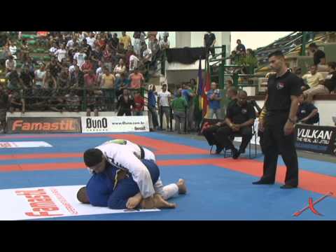 ABU DHABI PRO GRAMADO - Kim Terra x Vinícius Marinho by X-COMBAT
