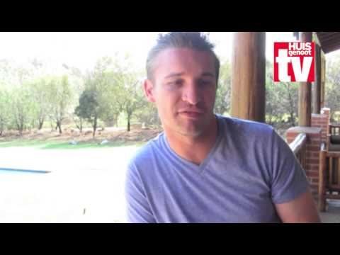 Adam Tas gesels oor Klara-belle en musiek