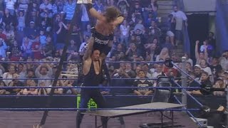 The Undertaker overcomes Edge&#39;s coordinated attack on &quot;The Cutting Edge&quot;: SmackDown, May 30, 2008