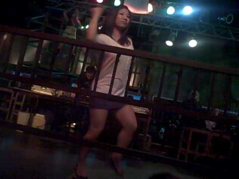 SUE CHO @ ULTRA VIOLET