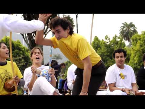 Jogo Mestre Marrom e Adrian (Nzinga) - SABERES : Capoeira Angola, Mulher e Resistência 2017