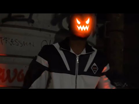 Hoodboss Ft. K-Dot - Fly High (Official Video)