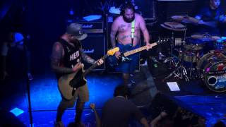 New Found Glory - Hit Or Miss live 2013 - Live Pouzza Fest 2013 Montreal with lyrics HD/HQ