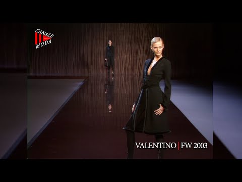 VALENTINO Fall Winter 2003/04 Paris - Canale Moda