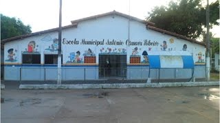 preview picture of video 'Escola Antônio Câmara Ribeiro em Nova Brasilia, município de Mucuri-BA'