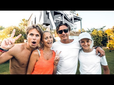 LET THE SUMMER BEGIN! | VLOG² 27