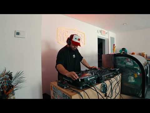 FELT STORE SESSIONS EP. #1 |  SLUGG (FULL SET)