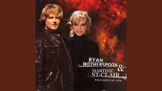 Kadr z teledysku What Kind of Love (Version Française) tekst piosenki Ryan Wotherspoon, Martine St-claire