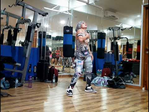 SABODO TEUING ~ AYANK KITTY BELLY ~ RITUAL ZUMBA MALAM ZUM'AT