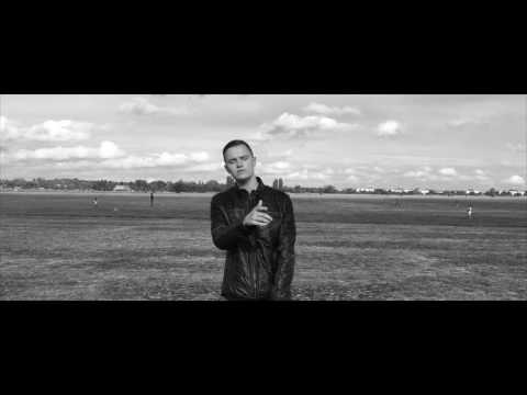 Nicht Happy - Medikamenten Manfred (Offizielles Musikvideo)