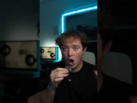 Turning a Samsung Phone Into a Mini PC?! 🤯 Samsung DeX Hack! #Samsung #Tech #DIY